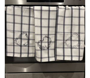 ADVENTSKALENDER 15. Dezember - Stickserie Sweet Magic Herzen